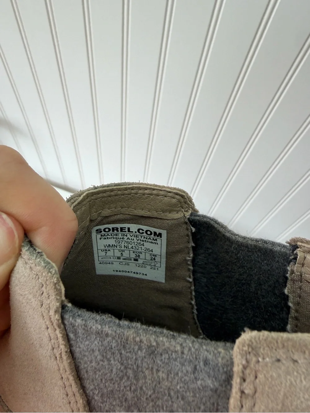 Sorel Taupe Suede Women's waterproof Boot